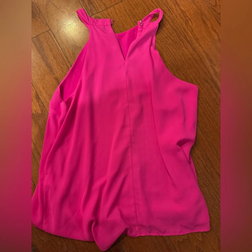 CeCe Fuchsia Sleeveless Top - Picture 2 of 3